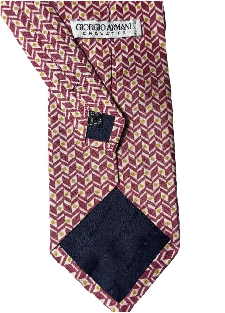 Giorgio Armani Cravatte Silk Designer Geometric Pattern Mens Tie 3.75 x 59 in.